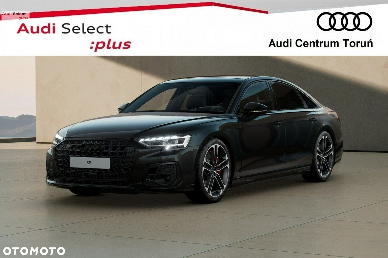 Audi S8 - 1