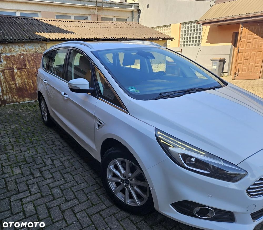Ford S-Max 2.0 TDCi Titanium PowerShift - 8
