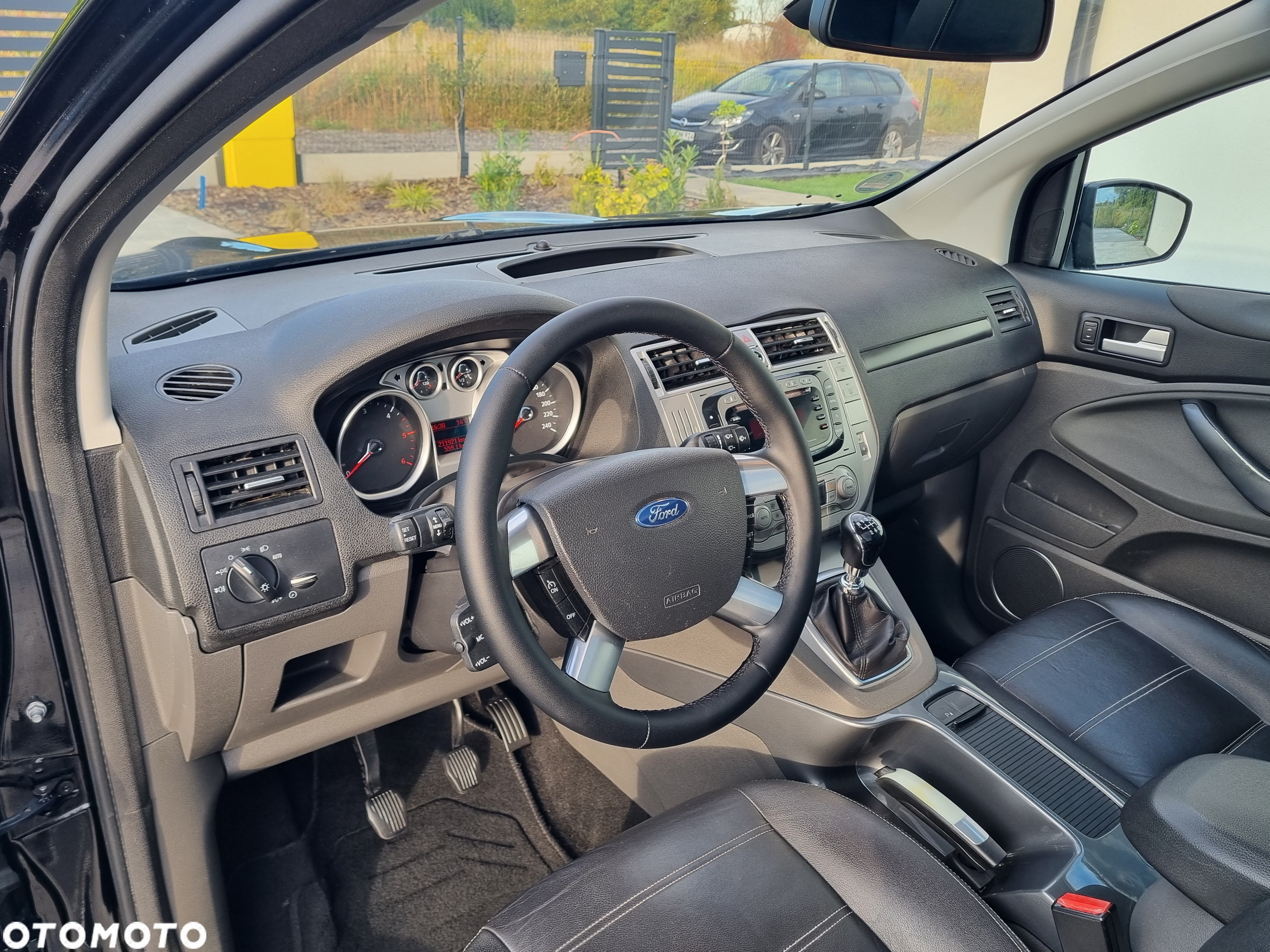 Ford Kuga 2.0 TDCi Titanium - 14