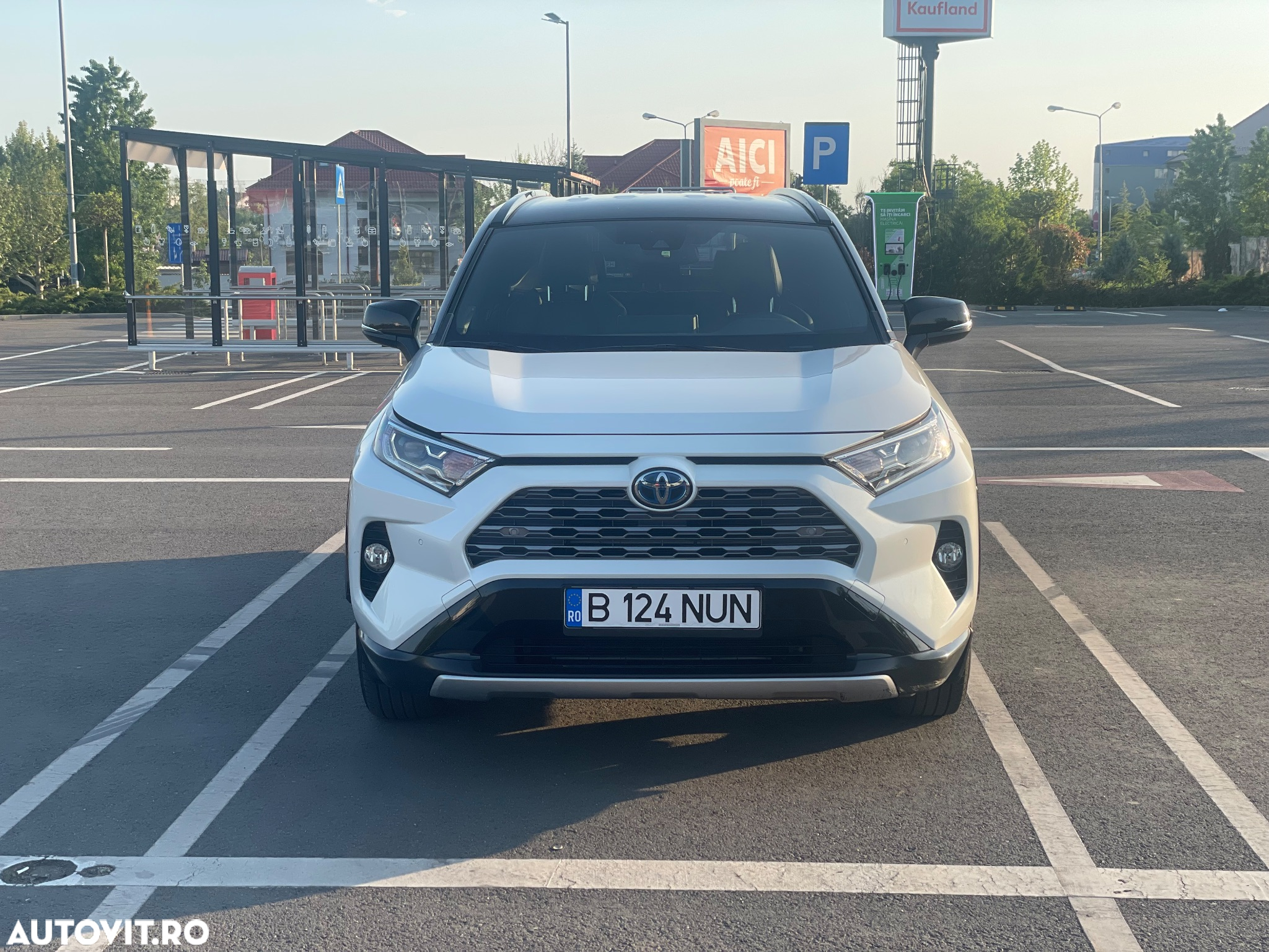 Toyota RAV4 2.5 4x4 Hybrid Style Selection - 2