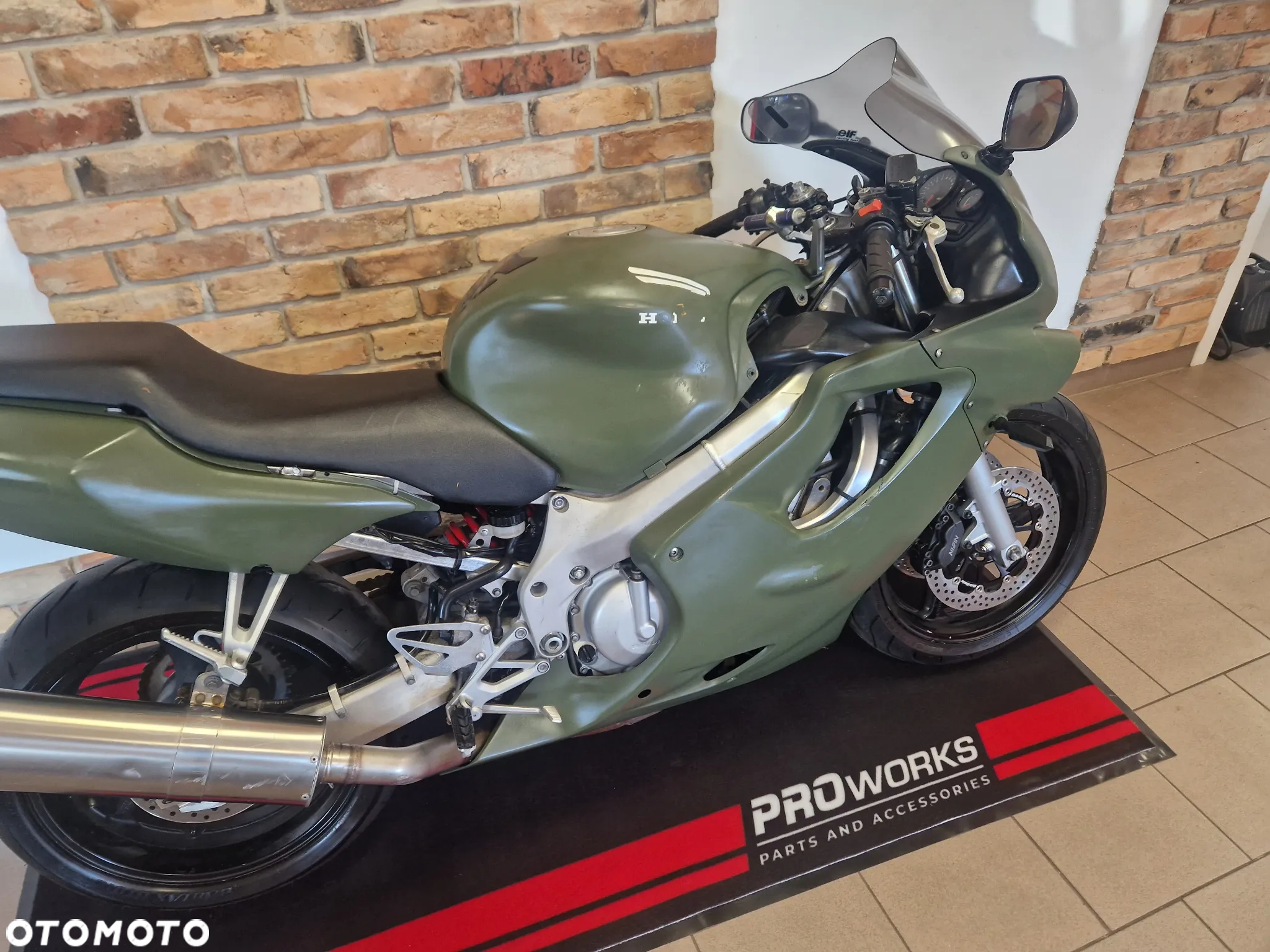 Honda CBR - 15