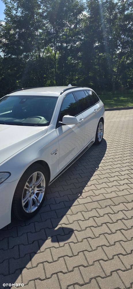 BMW Seria 5 520d - 26