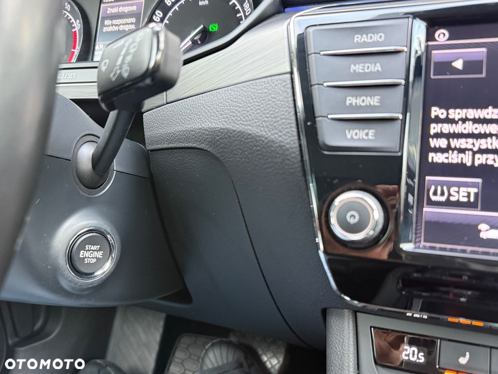 Skoda Superb 2.0 TSI 4x4 DSG Style - 29