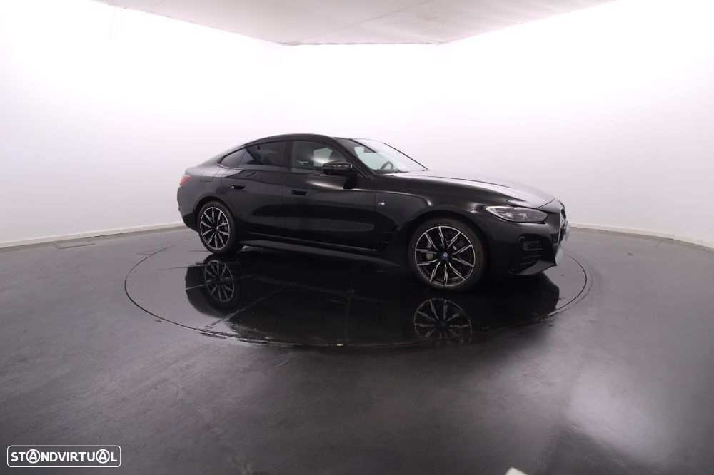 BMW i4 eDrive40 Pack Desportivo M - 10
