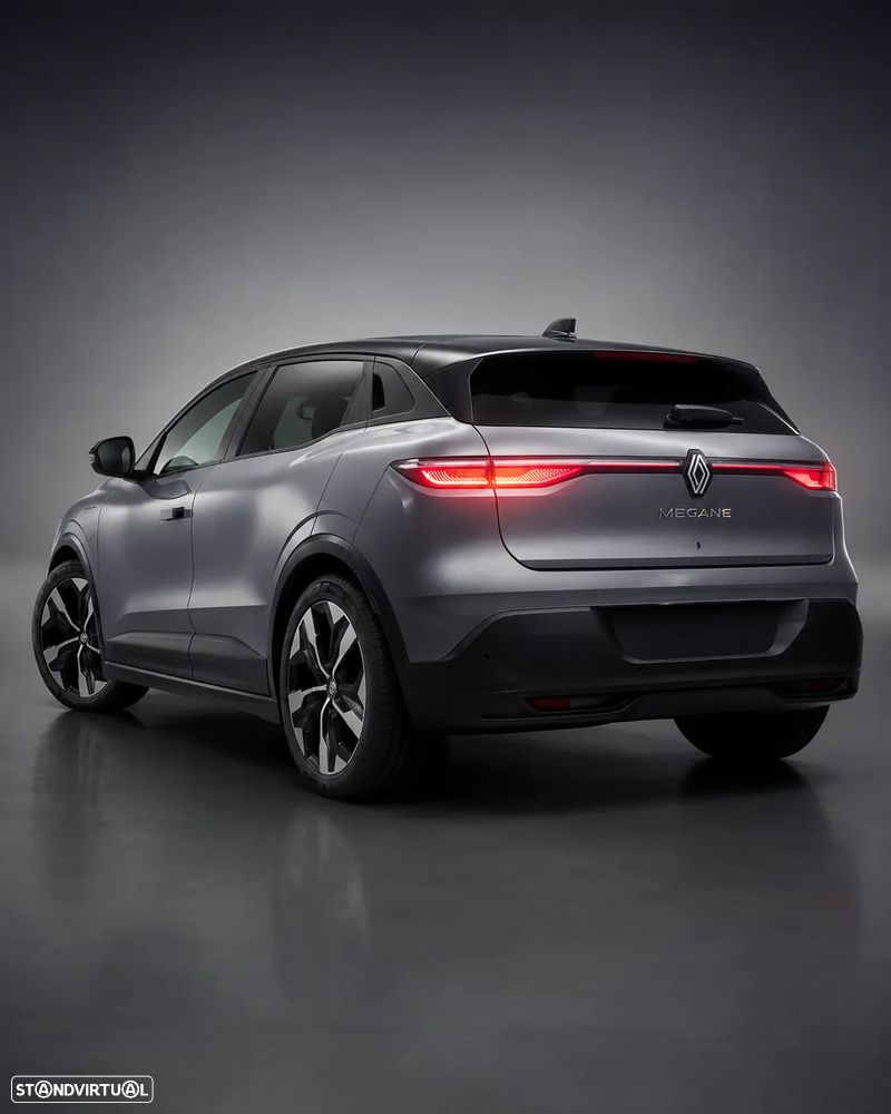 Renault Mégane E-Tech - 3