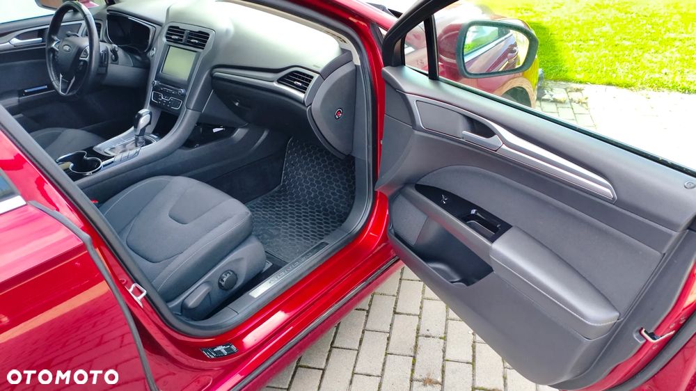 Ford Mondeo 2.0 TDCi Titanium PowerShift - 15