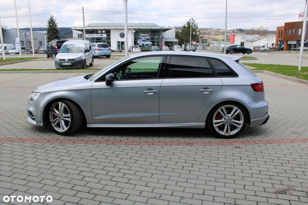 Audi S3 S tronic - 13
