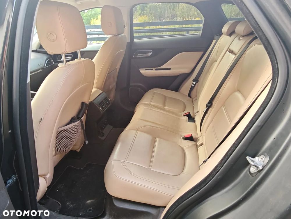 Jaguar F-Pace 2.0 i4D AWD Prestige - 6