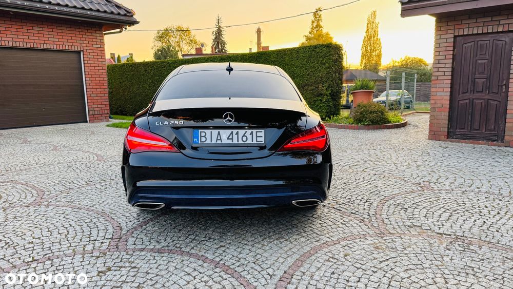 Mercedes-Benz CLA 250 7G-DCT Sport - 6