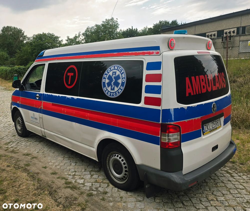 Volkswagen Transporter 2.0 TDi Karetka Ambulans Nosze - 6