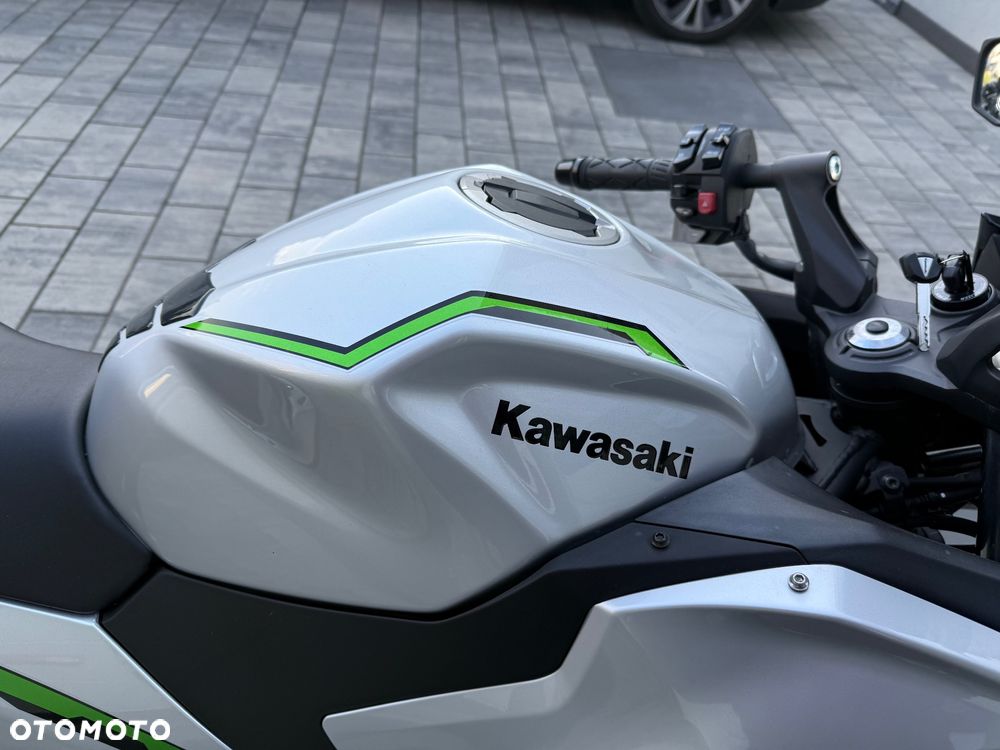 Kawasaki Ninja 500 - 17