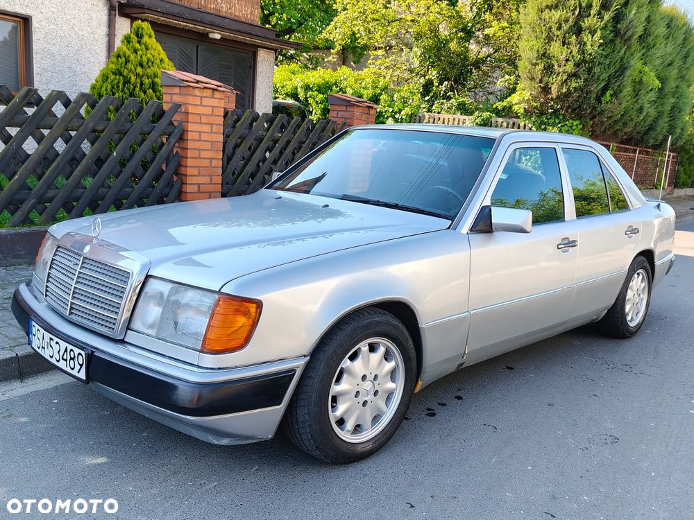 Mercedes-Benz W124 (1984-1993) - 14