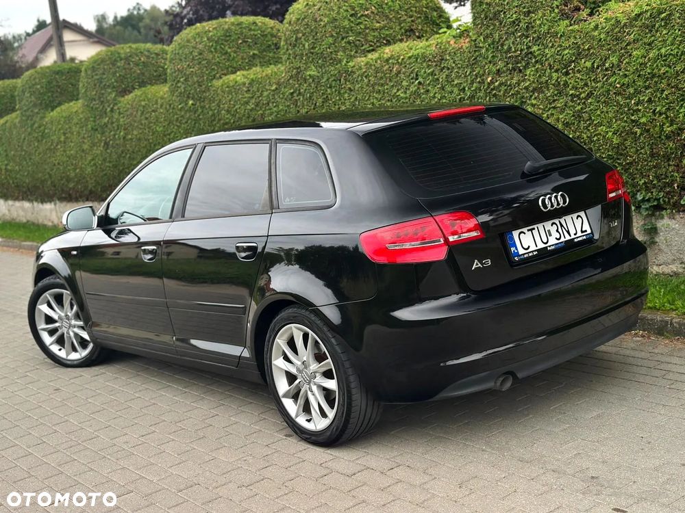 Audi A3 Sportback 1.6 TDI Attraction - 4