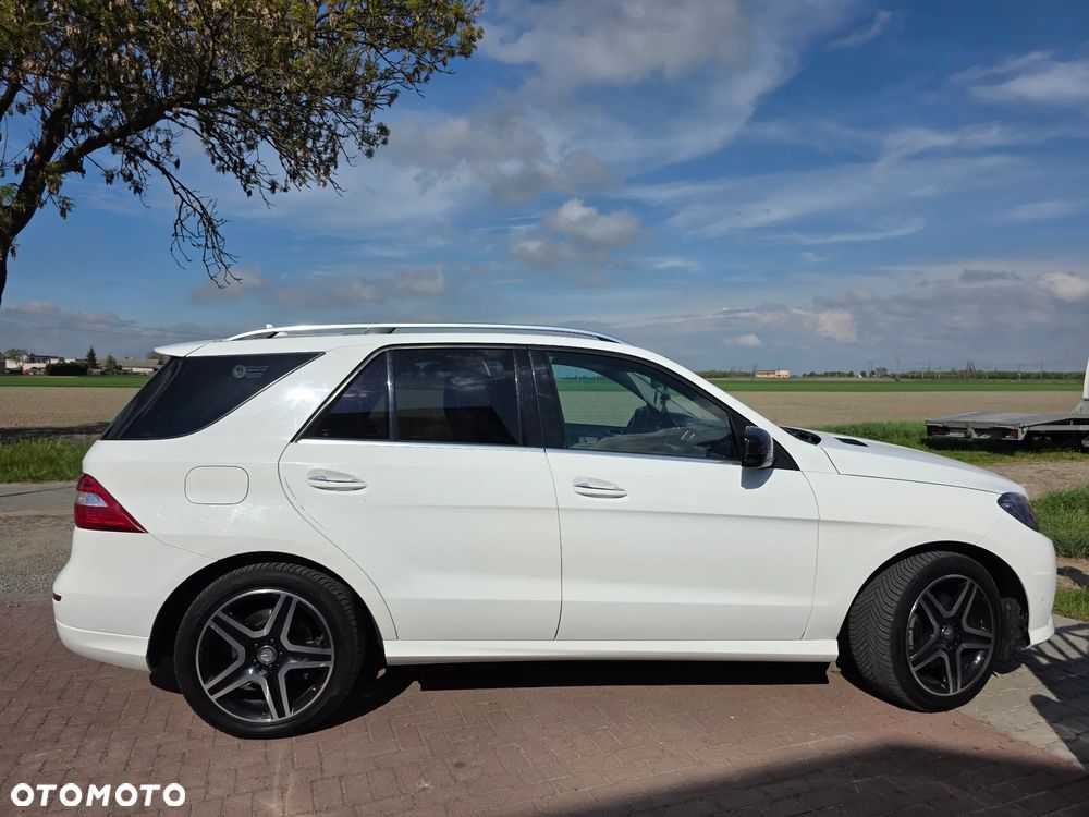 Mercedes-Benz ML 350 BlueTEC 4MATIC 7G-TRONIC Edition 1 - 6