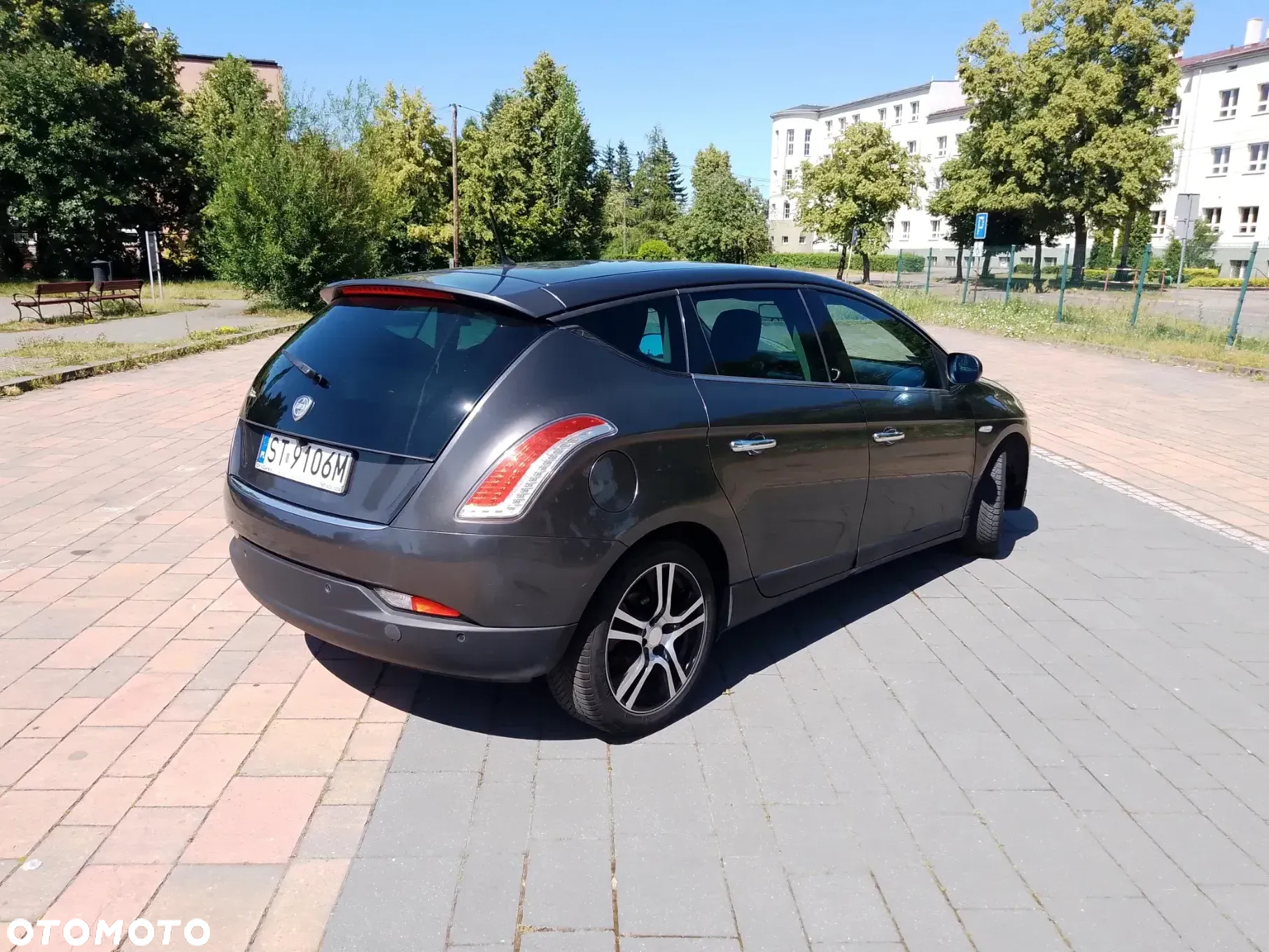 Lancia Delta 1.4 T-Jet Silver - 5