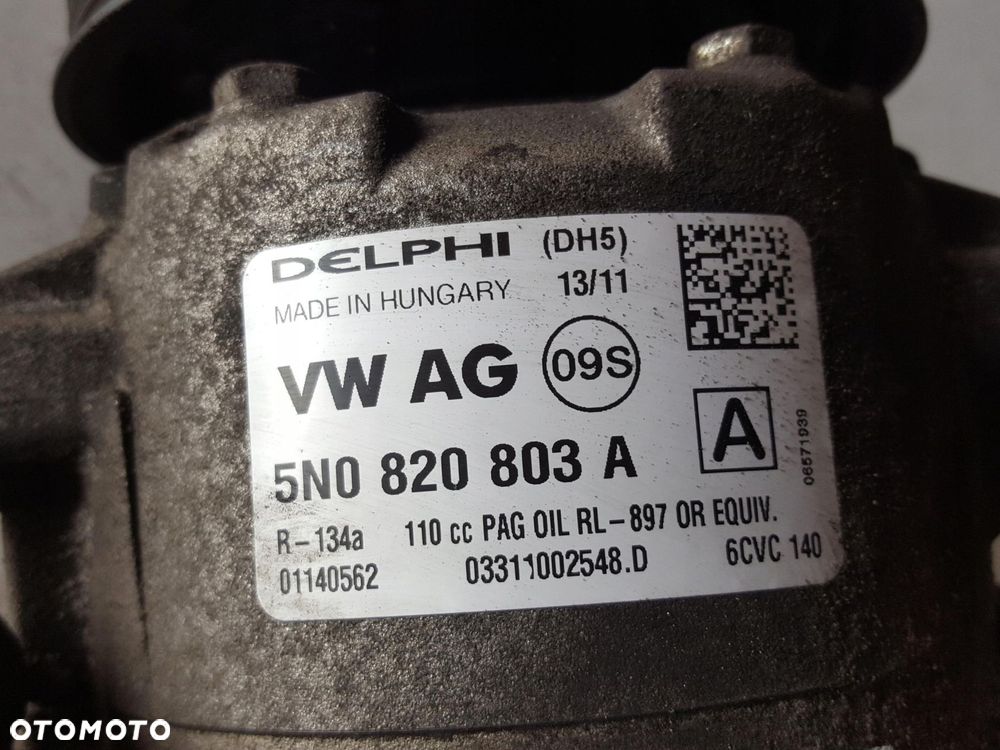 VW PASSAT B7 10-14r 2.0 TDI SPRĘŻARKA KLIMATYZACJI 5N0820803A - 2