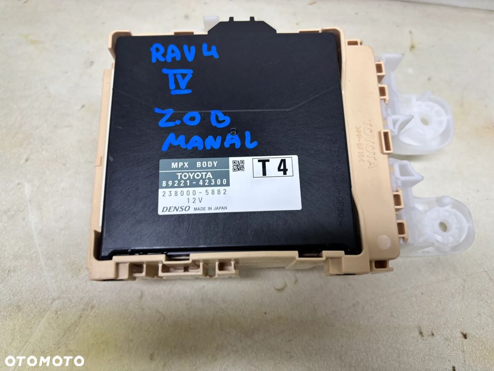 Toyota RAV-4 | Rav4 2015-2018 2.0 4x4 benzyna Manual Body sterownik komputer 89221-42300 - 1