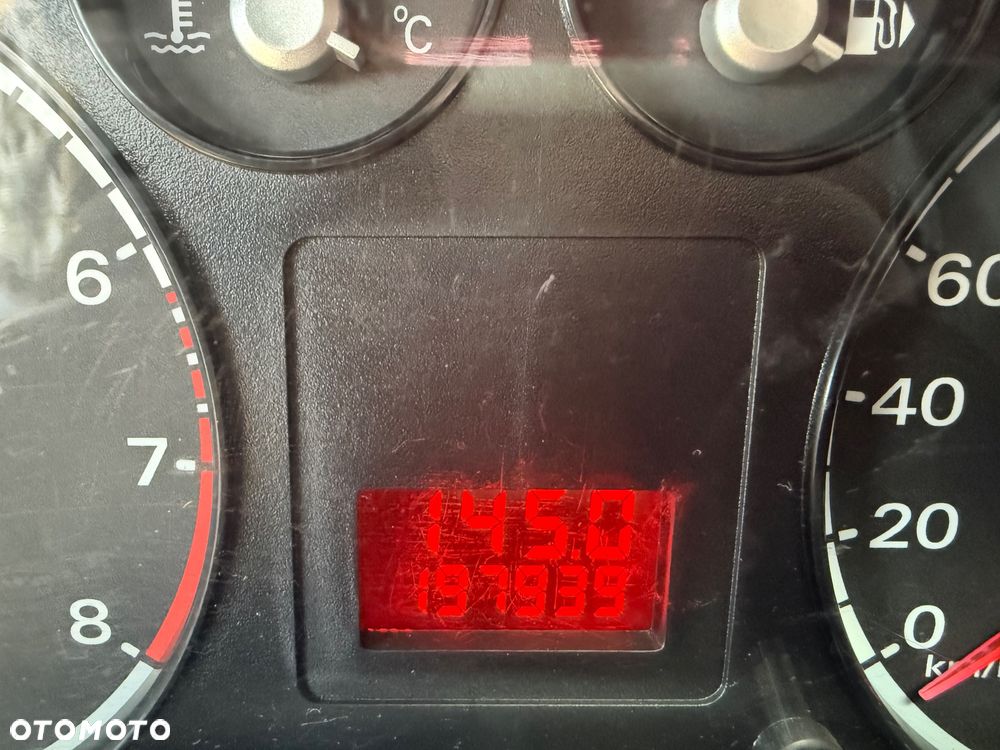 Ford Focus 1.6 Ambiente - 11