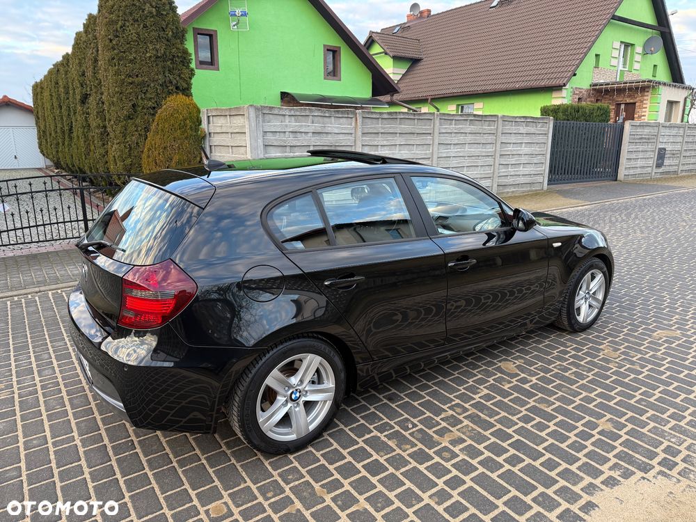 BMW Seria 1 120d DPF Edition Sport - 10