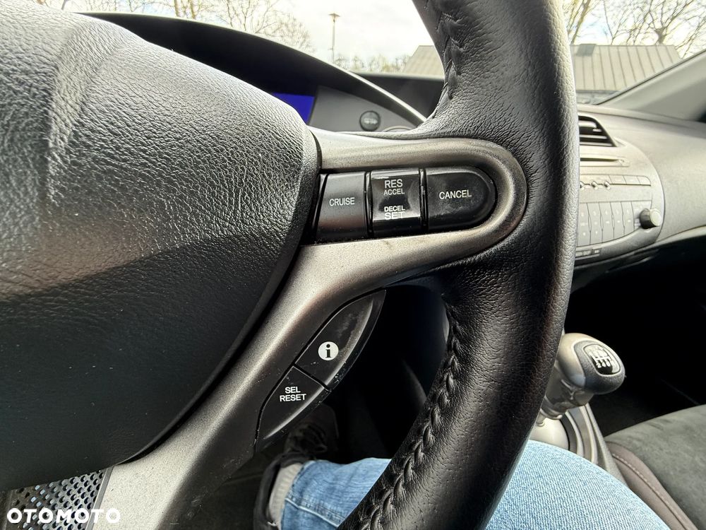 Honda Civic 1.8i-VTEC Sport - 16