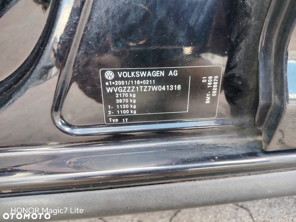 Volkswagen Touran - 9