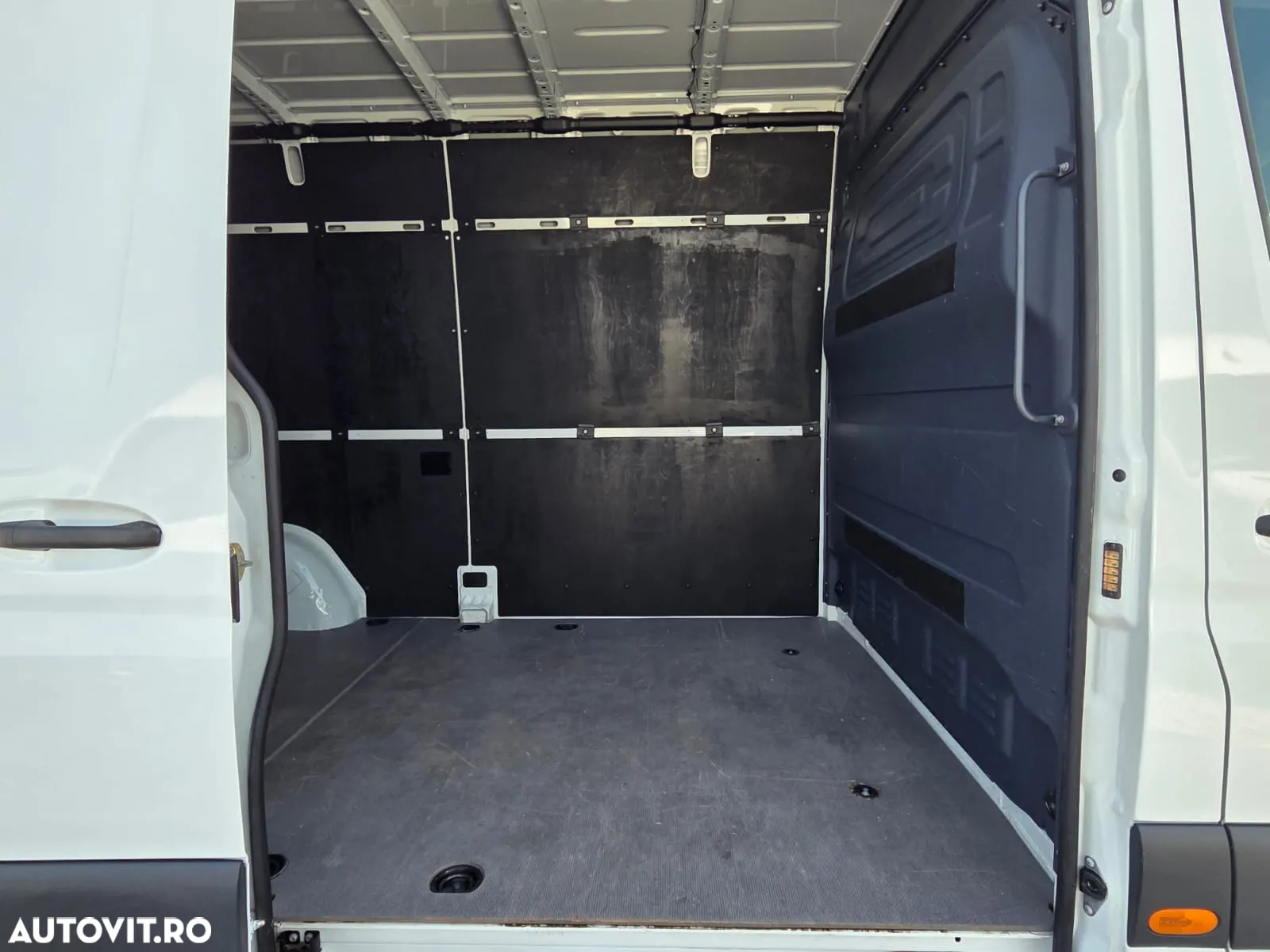 Mercedes-Benz New Sprinter L3H2 - 14
