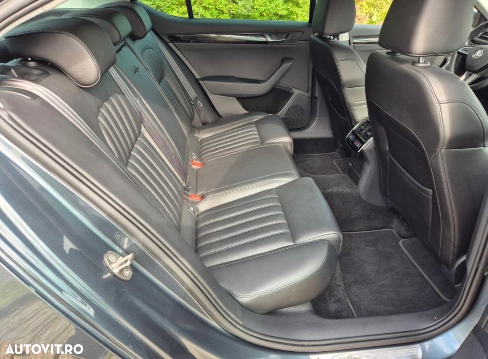 Skoda Superb 2.0 TDI 4X4 DSG Laurin & Klement - 11