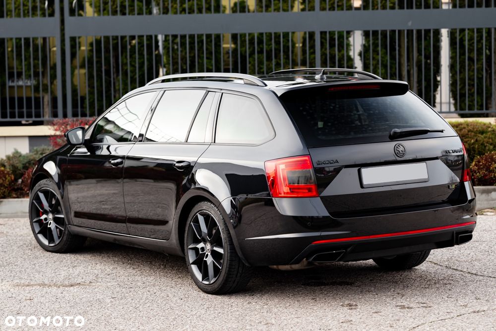 Skoda Octavia 2.0 TDI RS Challenge DSG - 15