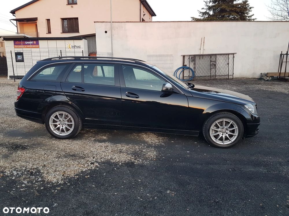 Mercedes-Benz Klasa C 200 T (BlueEFFICIENCY) Avantgarde - 6