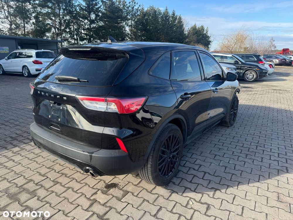 Ford Kuga - 5