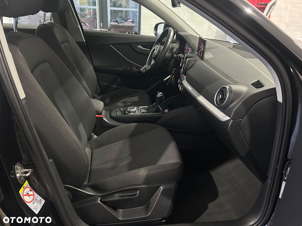 Audi Q2 35 TDI S tronic design - 28
