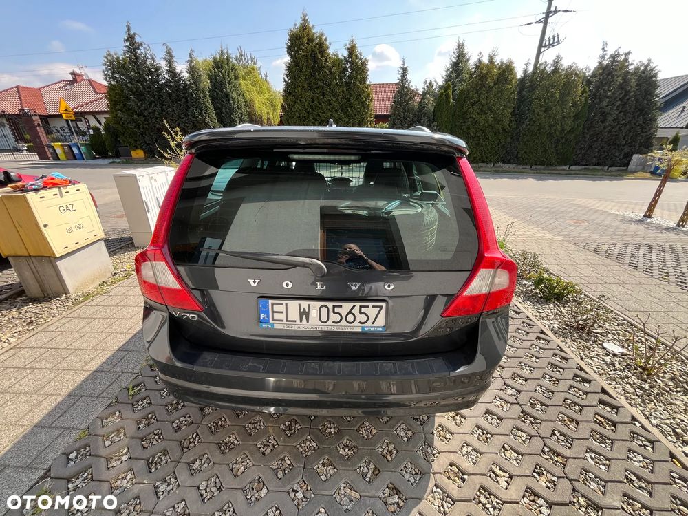 Volvo V70 D2 Summum - 4