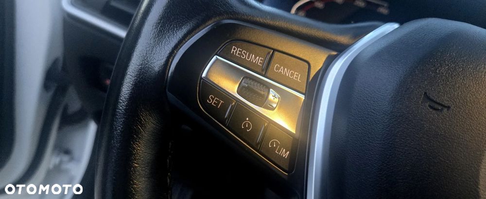 BMW Seria 3 320d M Sport - 20