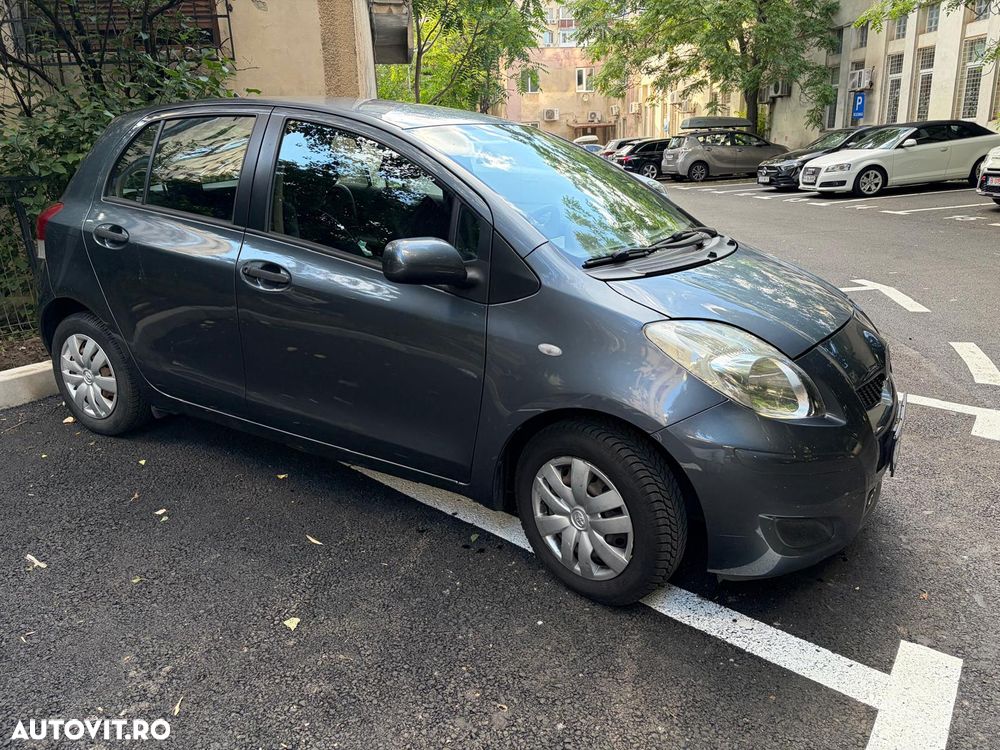 Toyota Yaris 1.0 - 3