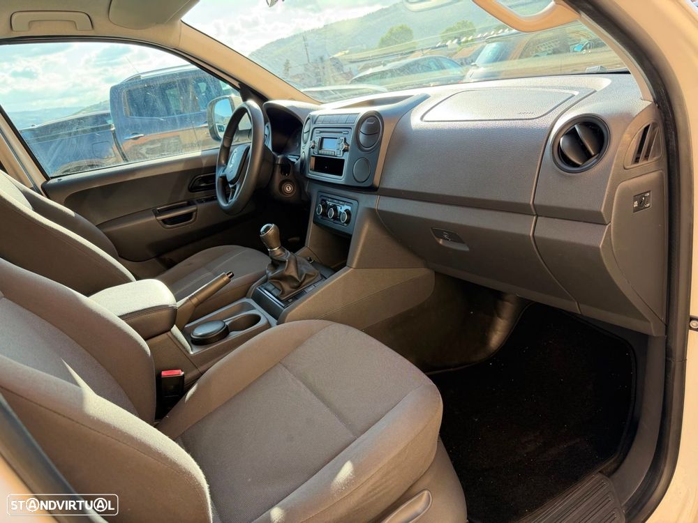 VW Amarok 2.0 TDi CD Trendline 4Motion - 13