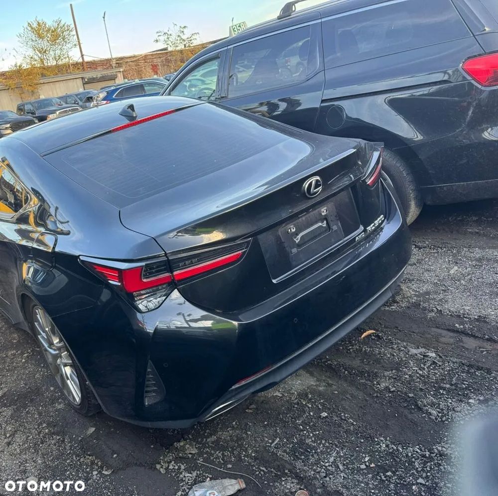 Lexus RC - 4