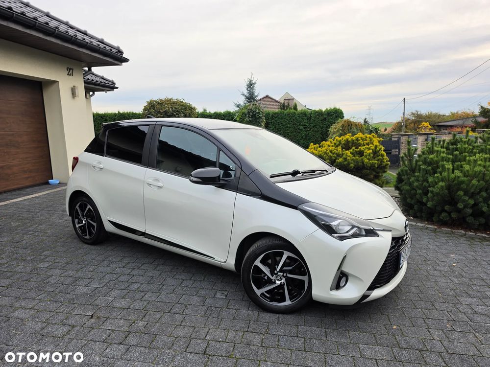 Toyota Yaris 1.5 Selection - 23