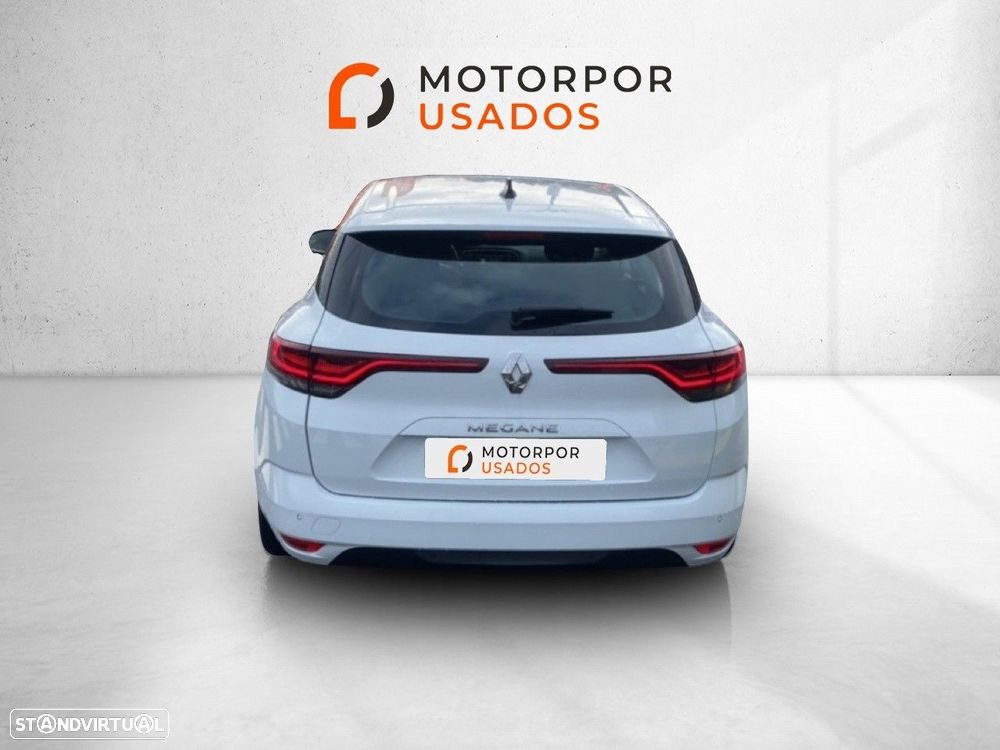 Renault Mégane Sport Tourer 1.5 Blue dCi Equilibre EDC — fotografia 5