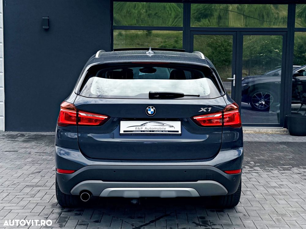 BMW X1 sDrive16d xLine - 12