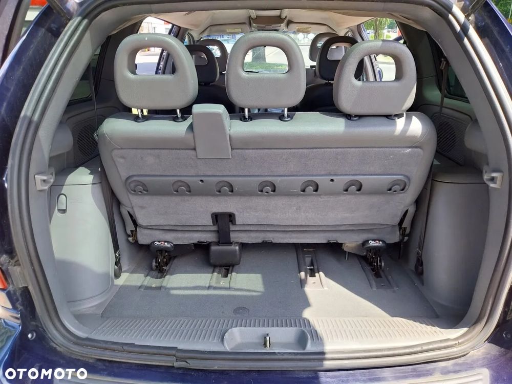Chrysler Voyager 2.8 Executive LX CRD - 22