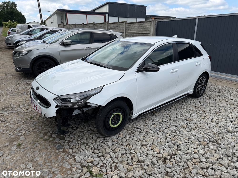 Kia Ceed 1.6 CRDi Eco-Dynamics+ (48V Mild-Hybrid) GT Line - 6