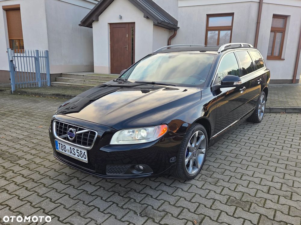 Volvo V70 - 1