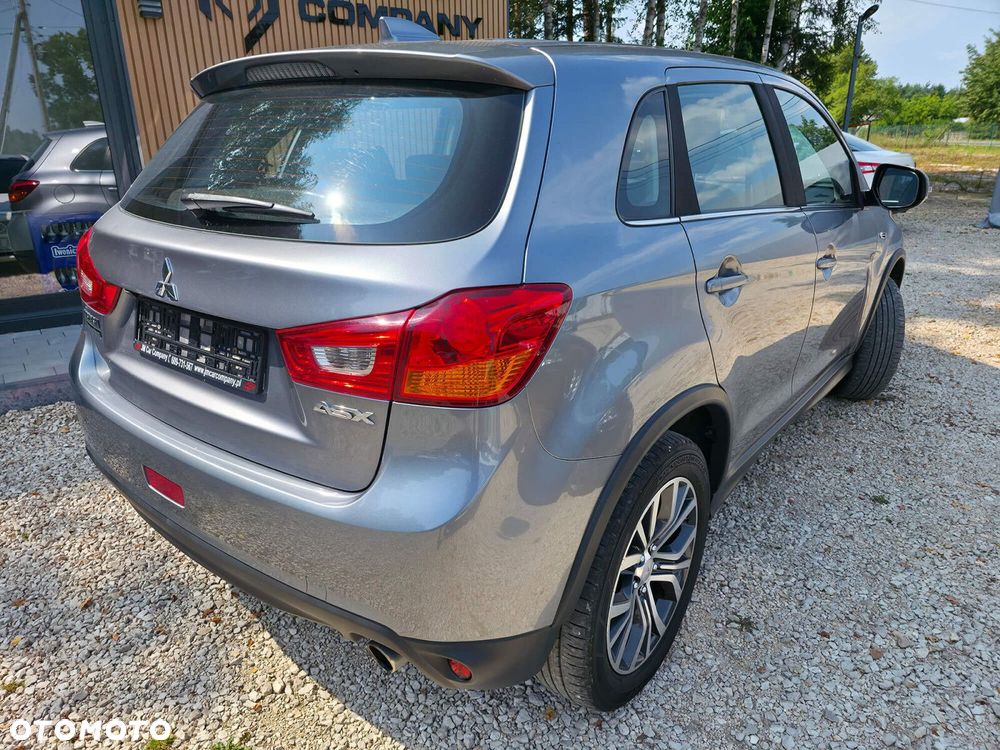 Mitsubishi ASX - 5