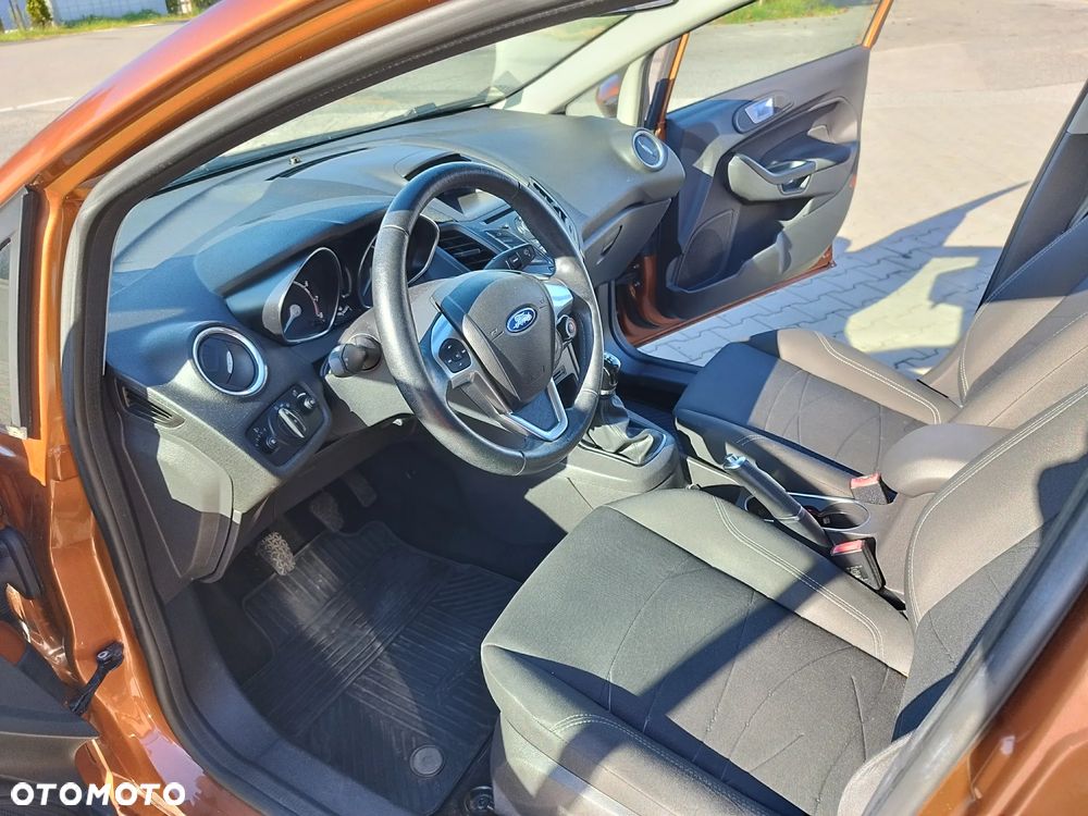 Ford Fiesta - 9