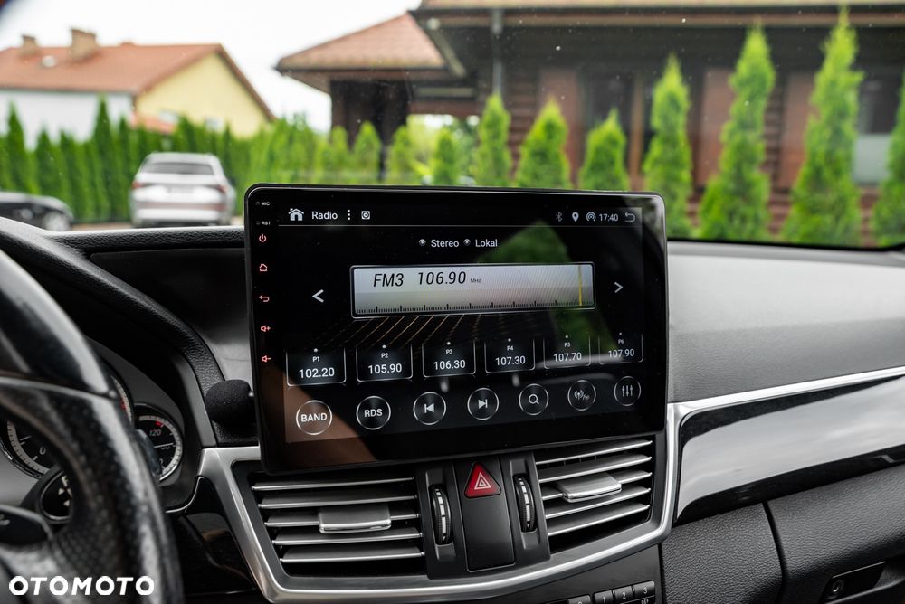 Mercedes-Benz Klasa E 350 CDI 4-Matic BlueEff - 33