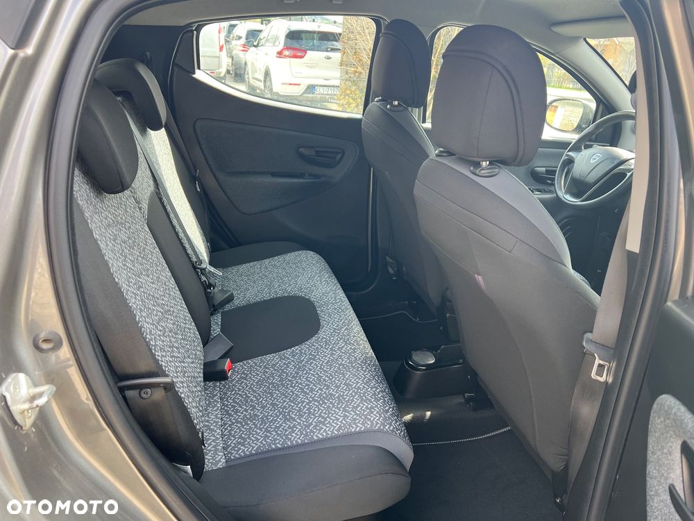 Lancia Ypsilon 1.2 8V Gold S&S EU6 - 21