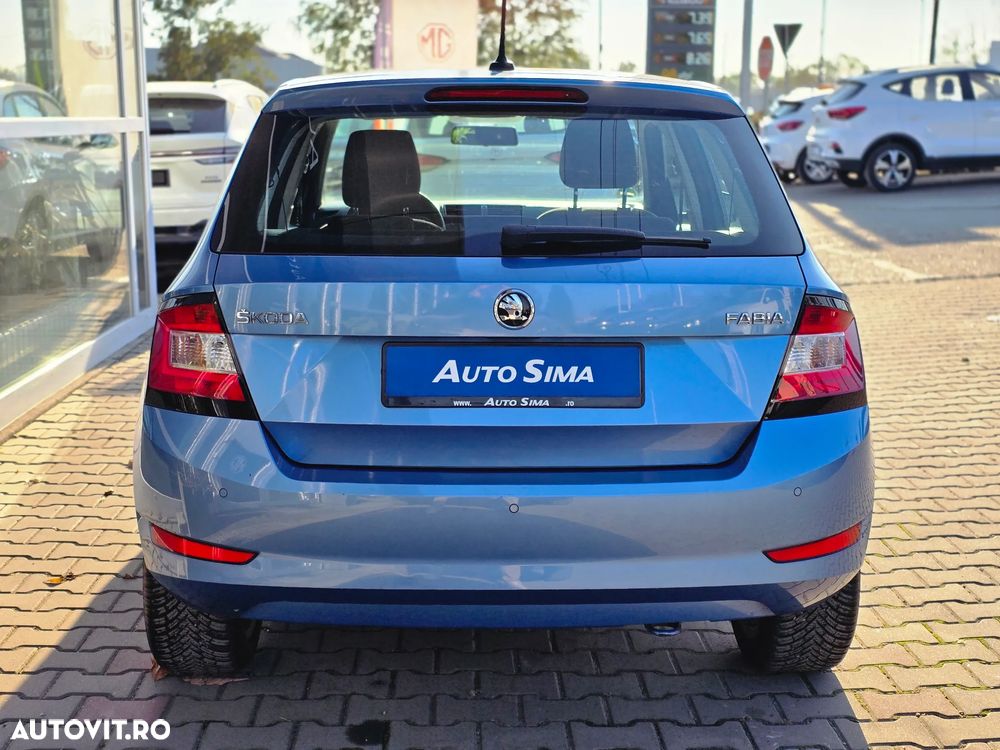 Skoda Fabia - 6
