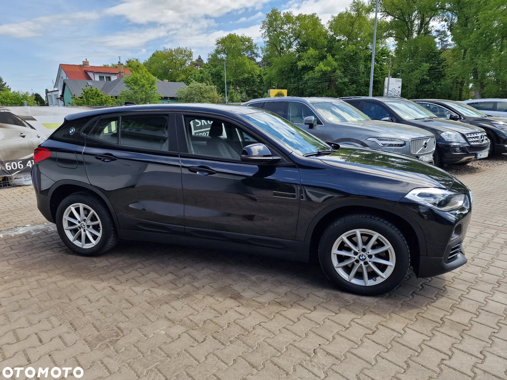 BMW X2 sDrive18d Advantage Plus - 11