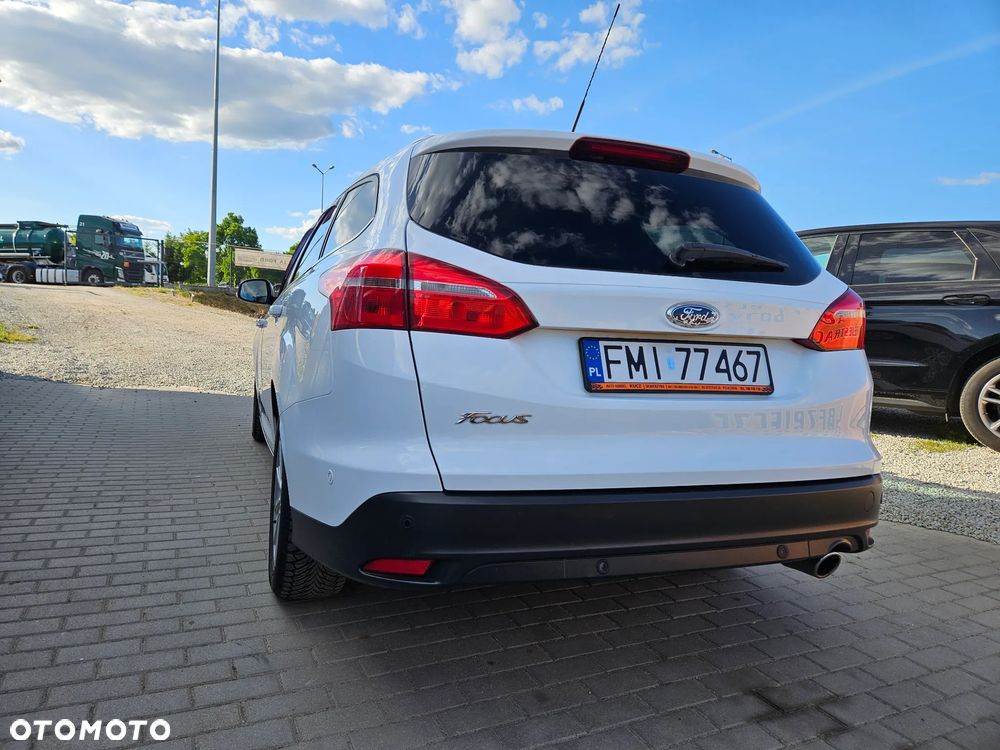 Ford Focus 2.0 TDCi Titanium ASS - 14