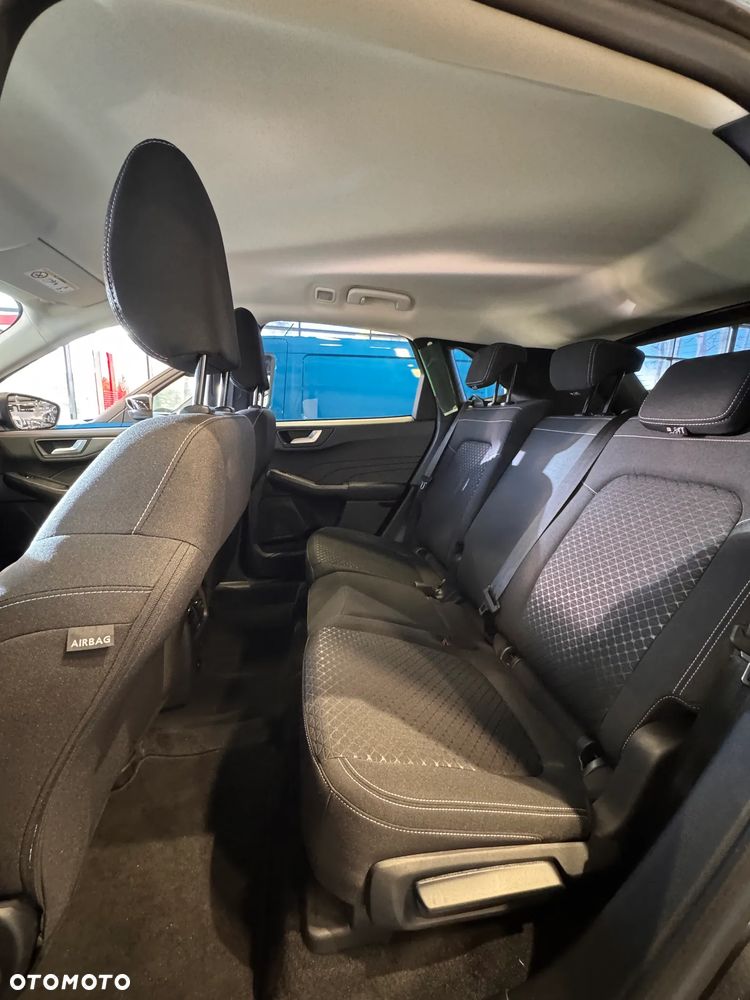 Ford Kuga 2.5 FHEV FWD Titanium - 8